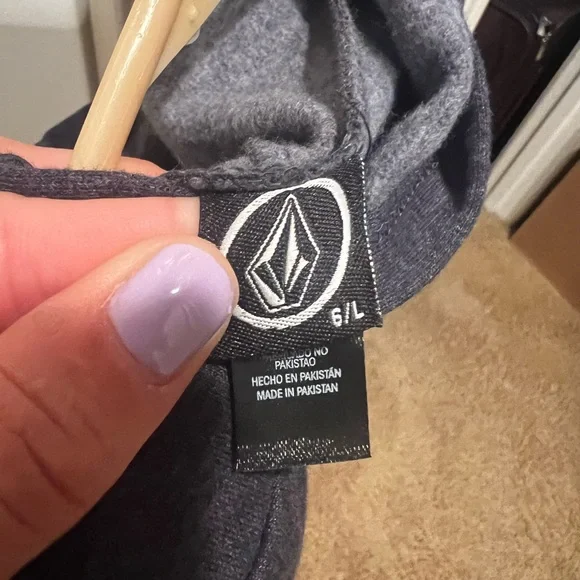 Boys 6L Volcom Hoodie - Picture 5 of 6